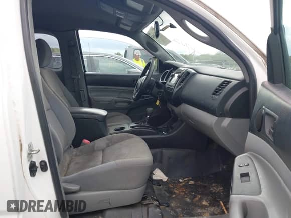 2013 Toyota Tacoma PreRunner with VIN 5TFTU4GN4DX036619, listed as a IAAI auction lot 43363604 with 217,984 mi miles and . Bid and sale history available at DreamBid. Image 5.