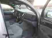 2006 Toyota Tacoma PreRunner с VIN 5TETU62N76Z145476, выставлен на аукционе IAAI как лот 43413034 с пробегом 220 496 миль миль и . История ставок и продаж доступна на DreamBid. Изображение 5.