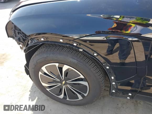 2024 Chevrolet Blazer EV eAWD LT с VIN 3GNKDBRJ8RS199414, выставлен на аукционе IAAI как лот 43200294 с пробегом 9 259 миль миль и . История ставок и продаж доступна на DreamBid. Изображение 20.