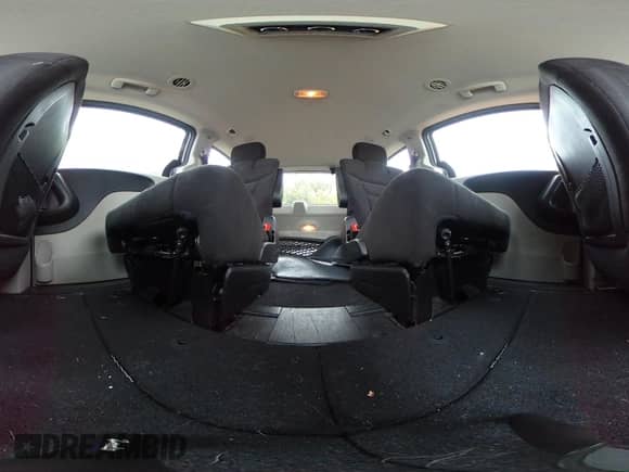 2016 Dodge Grand Caravan SE Plus with VIN 2C4RDGBG1GR395532, listed as a IAAI auction lot 43271173 with 176,681 mi miles and . Bid and sale history available at DreamBid. Image 19.