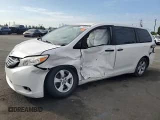 2017 Toyota Sienna L with VIN 5TDZZ3DC2HS832404, listed as a Copart auction lot 81768025 with 83,955 mi miles and Salvage title. Bid and sale history available at DreamBid. Image 1.
