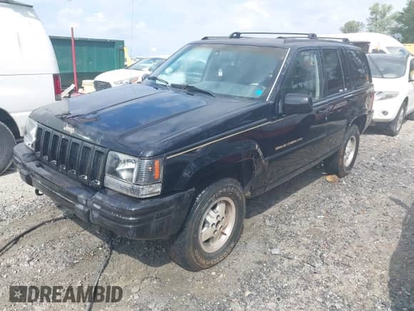 1998 Jeep Grand Cherokee Limited с VIN 1J4GZ78Y2WC238327, выставлен на аукционе IAAI как лот 43418556 с пробегом 189 779 миль миль и . История ставок и продаж доступна на DreamBid. Изображение 2.