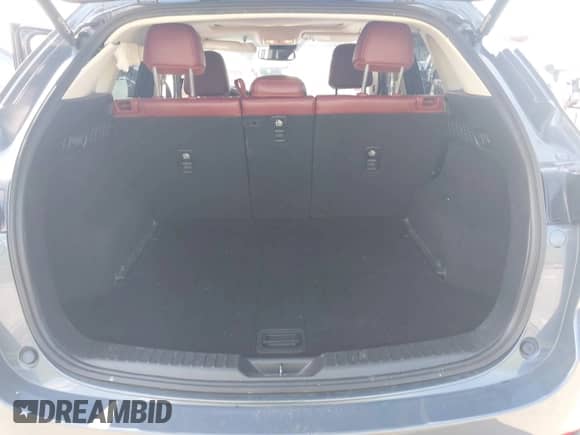 2023 Mazda CX-5 S Preferred z VIN JM3KFBCM3P0201409, wystawiony jako IAAI lot #42967658 z przebiegiem 96 983 mil mil oraz . Historia ofert i sprzedaży dostępna na DreamBid. Obrazek 17.