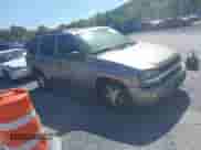 2003 Chevrolet TrailBlazer LTZ с VIN 1GNDT13S832125954, выставлен на аукционе IAAI как лот 43133448 с пробегом 216 520 миль миль и . История ставок и продаж доступна на DreamBid. Изображение 1.