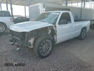 2006 Chevrolet Silverado 1500 LS z VIN 3GCEC14V26G155226, wystawiony jako Copart lot #74065404 z przebiegiem 203 097 mil mil oraz Szkoda całkowita • Salvage title. Historia ofert i sprzedaży dostępna na DreamBid. Obrazek 1.