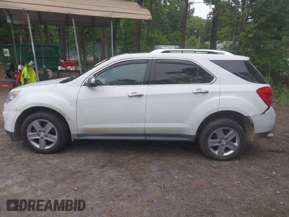 2014 Chevrolet Equinox LTZ with VIN 2GNFLHE36E6170274, listed as a IAAI auction lot 43049355 with 119,692 mi miles and . Bid and sale history available at DreamBid. Image 14.