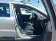 2005 Volvo XC70 с VIN YV1SZ592751185840, выставлен на аукционе IAAI как лот 43106110 с пробегом 220 210 миль миль и . История ставок и продаж доступна на DreamBid. Изображение 5.