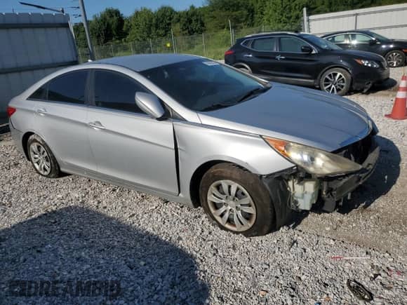 2011 Hyundai Sonata GLS with VIN 5NPEB4AC9BH073177, listed as a Copart auction lot 69665355 with 166,095 mi miles and Salvage title. Bid and sale history available at DreamBid. Image 4.