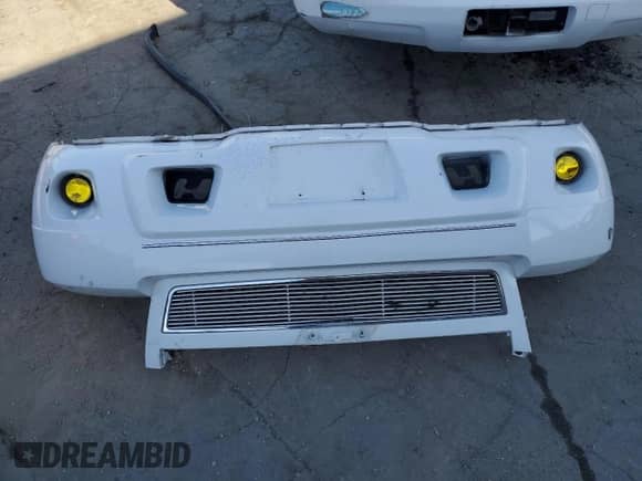 2007 Chevrolet Suburban LS с VIN 1GNFC16057J180957, выставлен на аукционе Copart как лот 71305345 с пробегом 120 355 миль миль и Списание • Salvage title. История ставок и продаж доступна на DreamBid. Изображение 13.