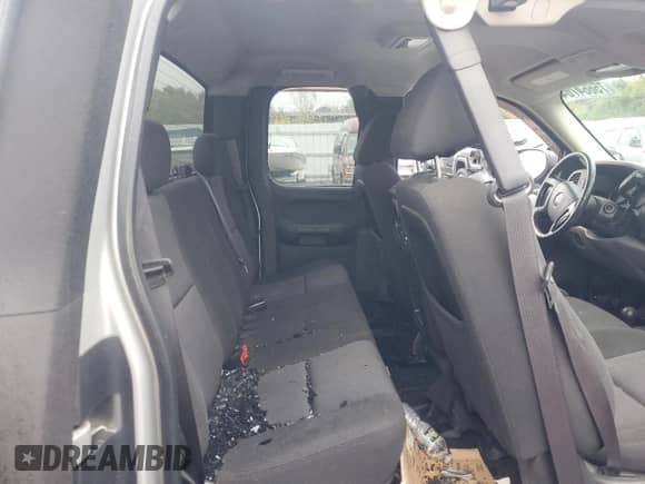 2010 GMC Sierra 1500 SL с VIN 1GTSKUEA0AZ281404, выставлен на аукционе Copart как лот 75664704 с пробегом Не указан миль и Списание • Salvage title. История ставок и продаж доступна на DreamBid. Изображение 10.