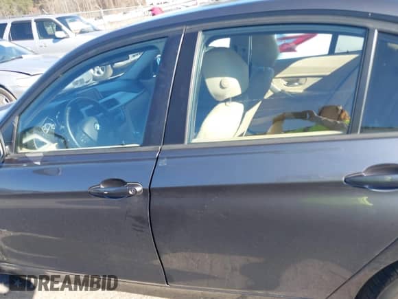 2016 BMW 3 Series 320i xDrive with VIN WBA8A3C54GK688539, listed as a IAAI auction lot 41367993 with 56,419 mi miles and . Bid and sale history available at DreamBid. Image 15.