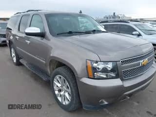 2014 Chevrolet Suburban LTZ с VIN 1GNSKKE77ER152503, выставлен на аукционе IAAI как лот 42105720 с пробегом 152 767 миль миль и . История ставок и продаж доступна на DreamBid. Изображение 1.