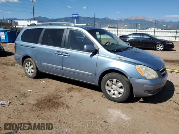 2007 Hyundai Entourage GLS с VIN KNDMC233876027609, выставлен на аукционе Copart как лот 67705594 с пробегом 188 000 миль миль и На запчасти • Non repairable. История ставок и продаж доступна на DreamBid. Изображение 4.