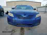 2007 Toyota Camry LE z VIN 4T1BE46K87U060004, wystawiony jako Copart lot #82319965 z przebiegiem 144 769 mil mil oraz Szkoda całkowita • Salvage title. Historia ofert i sprzedaży dostępna na DreamBid. Obrazek 5.