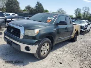 2007 Toyota Tundra SR5 z VIN 5TBRV54157S455466, wystawiony jako Copart lot #56876525 z przebiegiem Nie podano mil oraz Szkoda całkowita • Salvage title. Historia ofert i sprzedaży dostępna na DreamBid. Obrazek 1.