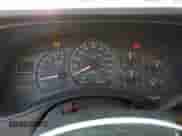 2002 Chevrolet Avalanche z VIN 3GNEC13T62G115040, wystawiony jako Copart lot #81164785 z przebiegiem 235 266 mil mil oraz Szkoda całkowita • Salvage title. Historia ofert i sprzedaży dostępna na DreamBid. Obrazek 9.