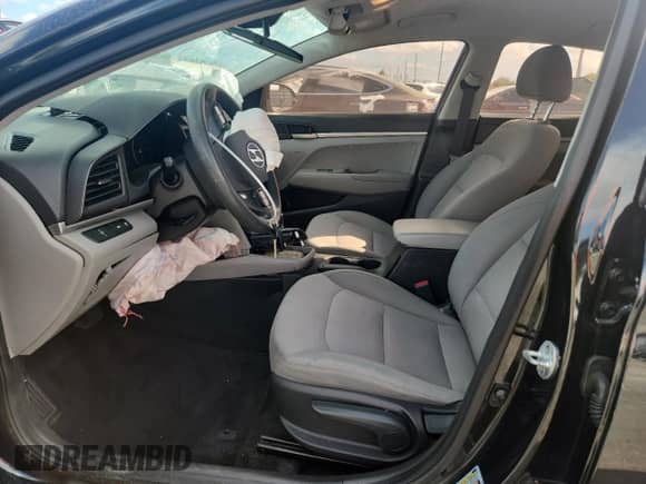 2020 Hyundai Elantra SE с VIN 5NPD74LF1LH570374, выставлен на аукционе Copart как лот 85641115 с пробегом 98 520 миль миль и На запчасти • Non repairable. История ставок и продаж доступна на DreamBid. Изображение 7.