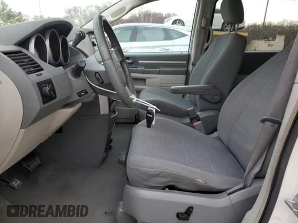 2009 Dodge Grand Caravan SXT with VIN 2D8HN54169R584641, listed as a Copart auction lot 49898095 with 201,458 mi miles and Salvage title. Bid and sale history available at DreamBid. Image 7.
