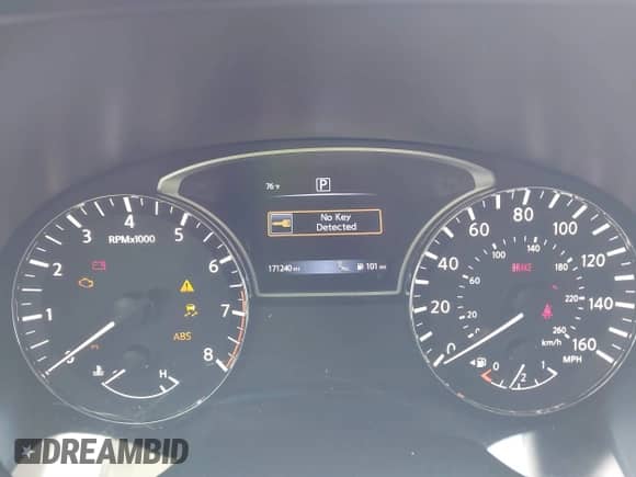 2016 Nissan Pathfinder S z VIN 5N1AR2MN6GC619315, wystawiony jako IAAI lot #41732515 z przebiegiem 171 240 mil mil oraz . Historia ofert i sprzedaży dostępna na DreamBid. Obrazek 7.