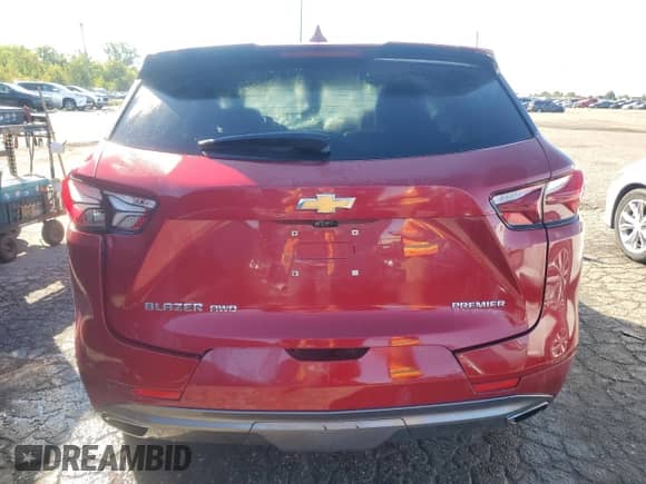 2019 Chevrolet Blazer Premier with VIN 3GNKBKRS5KS591433, listed as a Copart auction lot 67955935 with 137,131 mi miles and Clean title. Bid and sale history available at DreamBid. Image 6.