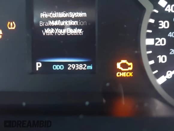 2022 Toyota Tundra SR5 z VIN 5TFLA5DB1NX054960, wystawiony jako IAAI lot #43329005 z przebiegiem 29 382 mil mil oraz . Historia ofert i sprzedaży dostępna na DreamBid. Obrazek 15.