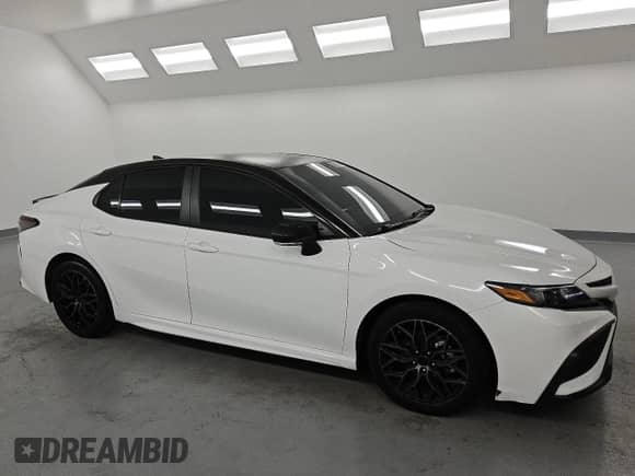 2023 Toyota Camry SE с VIN 4T1G11AK7PU819572, выставлен на аукционе Copart как лот 71158875 с пробегом 34 583 миль миль и Списание • Salvage title. История ставок и продаж доступна на DreamBid. Изображение 4.