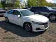 2022 Honda Accord EX-L with VIN 1HGCV3F57NA002687, listed as a Copart auction lot 82045215 with 21,759 mi miles and Salvage title. Bid and sale history available at DreamBid. Image 4.