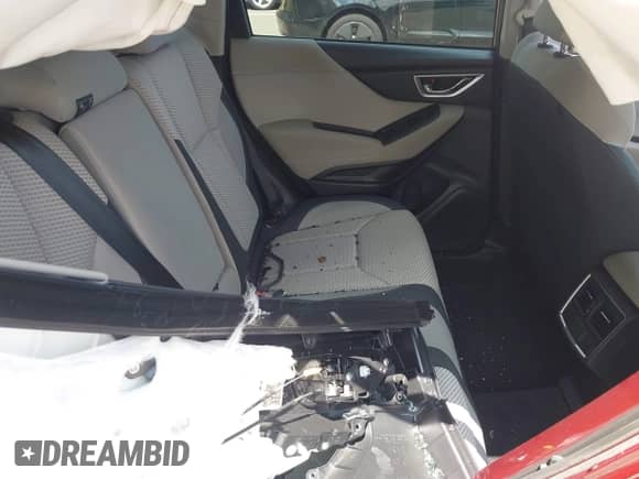 2022 Subaru Forester Premium z VIN JF2SKADC9NH408827, wystawiony jako IAAI lot #42777157 z przebiegiem 41 526 mil mil oraz . Historia ofert i sprzedaży dostępna na DreamBid. Obrazek 8.