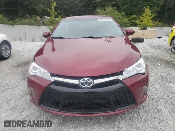 2015 Toyota Camry SE z VIN 4T1BF1FK3FU887774, wystawiony jako Copart lot #81910515 z przebiegiem 129 906 mil mil oraz Szkoda całkowita • Salvage title. Historia ofert i sprzedaży dostępna na DreamBid. Obrazek 5.
