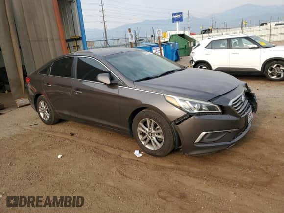 2017 Hyundai Sonata 2.4L with VIN 5NPE24AF2HH470927, listed as a Copart auction lot 68900525 with 124,355 mi miles and Salvage title. Bid and sale history available at DreamBid. Image 4.