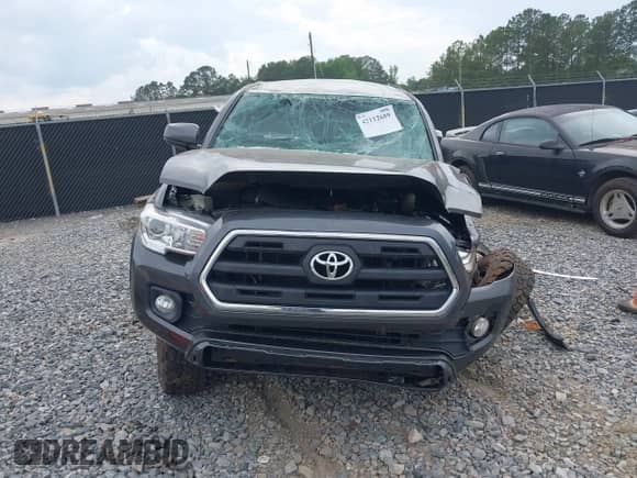 2017 Toyota Tacoma SR5 with VIN 5TFAZ5CN5HX036932, listed as a IAAI auction lot 42112689 with 120,379 mi miles and . Bid and sale history available at DreamBid. Image 12.