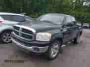 2007 Dodge 1500 SLT z VIN 1D7HU18P67S202084, wystawiony jako IAAI lot #42308989 z przebiegiem 227 266 mil mil oraz . Historia ofert i sprzedaży dostępna na DreamBid. Obrazek 2.