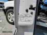 2000 Chevrolet Silverado 1500 LS с VIN 1GCEC14VXYZ191202, выставлен на аукционе Copart как лот 68368605 с пробегом 212 741 миль миль и Списание • Salvage title. История ставок и продаж доступна на DreamBid. Изображение 12.