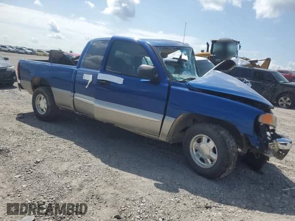 2003 GMC Sierra 1500 SLE with VIN 2GTEC19T031218786, listed as a Copart auction lot 61959785 with Not provided miles and Salvage title. Bid and sale history available at DreamBid. Image 4.