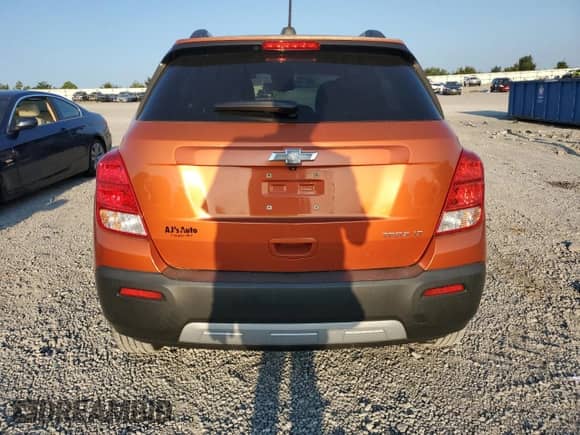 2015 Chevrolet Trax LT with VIN KL7CJLSBXFB056614, listed as a Copart auction lot 68942815 with 122,118 mi miles and Salvage title. Bid and sale history available at DreamBid. Image 6.