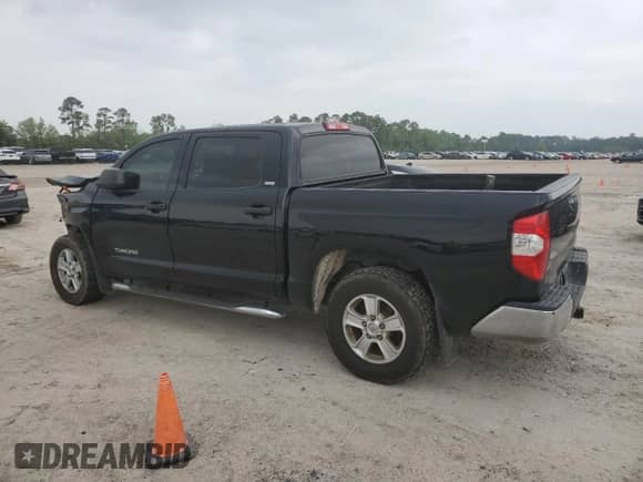 2018 Toyota Tundra SR5 with VIN 5TFDM5F14JX074971, listed as a Copart auction lot 51116995 with 150,071 mi miles and Salvage title. Bid and sale history available at DreamBid. Image 2.