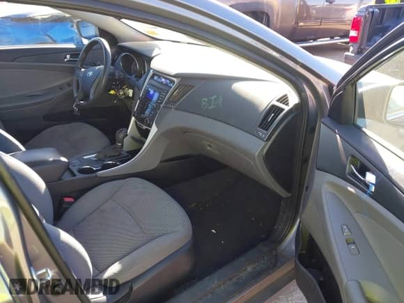 2013 Hyundai Sonata GLS with VIN 5NPEB4AC9DH807285, listed as a IAAI auction lot 43434603 with 138,364 mi miles and . Bid and sale history available at DreamBid. Image 5.