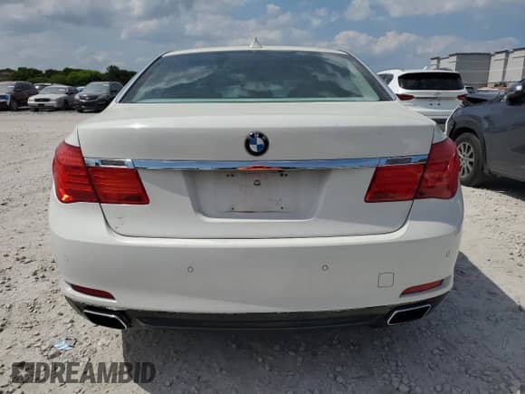 2009 BMW 7 Series 750Li с VIN WBAKB83589CY61637, выставлен на аукционе Copart как лот 60939805 с пробегом 120 594 миль миль и Чистый • Clean title. История ставок и продаж доступна на DreamBid. Изображение 6.
