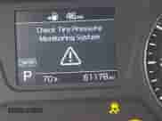 2019 Kia Sorento L z VIN 5XYPG4A30KG592930, wystawiony jako IAAI lot #42371726 z przebiegiem 61 178 mil mil oraz . Historia ofert i sprzedaży dostępna na DreamBid. Obrazek 16.