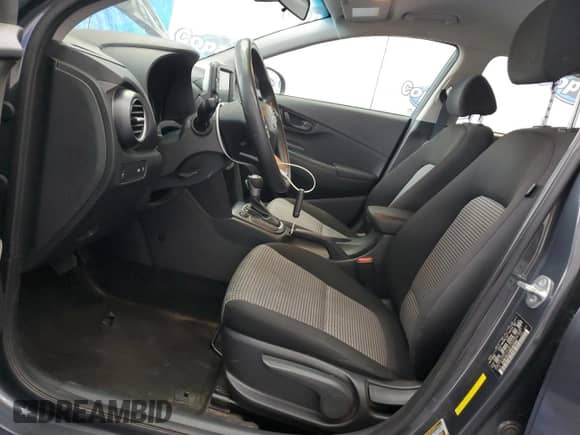 2021 Hyundai Kona SE с VIN KM8K1CAA9MU683356, выставлен на аукционе Copart как лот 70872975 с пробегом 86 427 миль миль и Чистый • Clean title. История ставок и продаж доступна на DreamBid. Изображение 7.