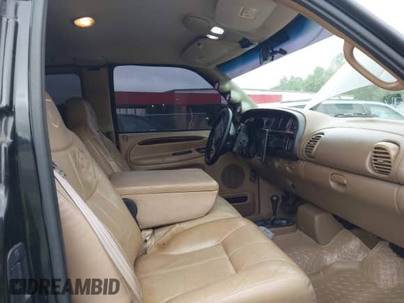 2001 Dodge 2500 with VIN 1B7KF23691J579147, listed as a IAAI auction lot 42226850 with 198,825 mi miles and . Bid and sale history available at DreamBid. Image 5.