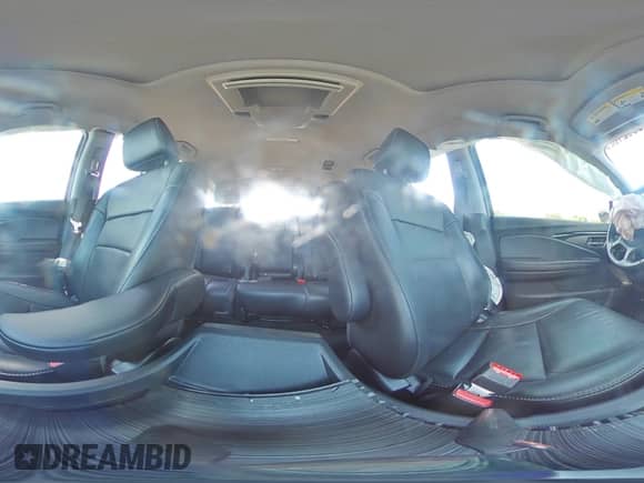 2021 Honda Pilot Touring 8-Passenger z VIN 5FNYF6H94MB034392, wystawiony jako Copart lot #68621825 z przebiegiem Nie podano mil oraz Nie do naprawy • Non repairable. Historia ofert i sprzedaży dostępna na DreamBid. Obrazek 15.