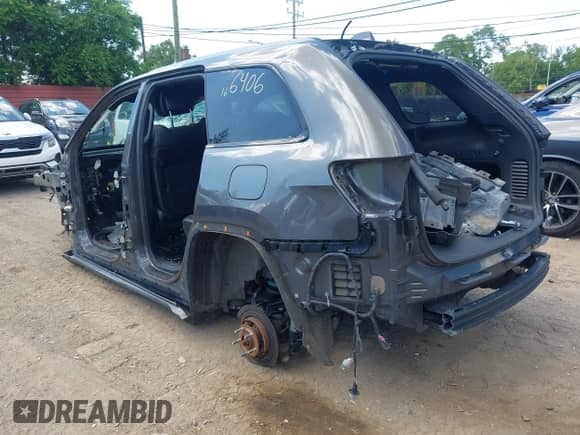 2018 Jeep Grand Cherokee Upland z VIN 1C4RJFAG7JC166406, wystawiony jako IAAI lot #42640105 z przebiegiem Nie podano mil oraz . Historia ofert i sprzedaży dostępna na DreamBid. Obrazek 3.