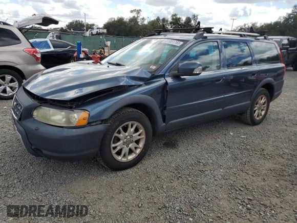 2007 Volvo XC70 z VIN YV4SZ592271256478, wystawiony jako Copart lot #81951765 z przebiegiem 172 687 mil mil oraz Szkoda całkowita • Salvage title. Historia ofert i sprzedaży dostępna na DreamBid. Obrazek 1.