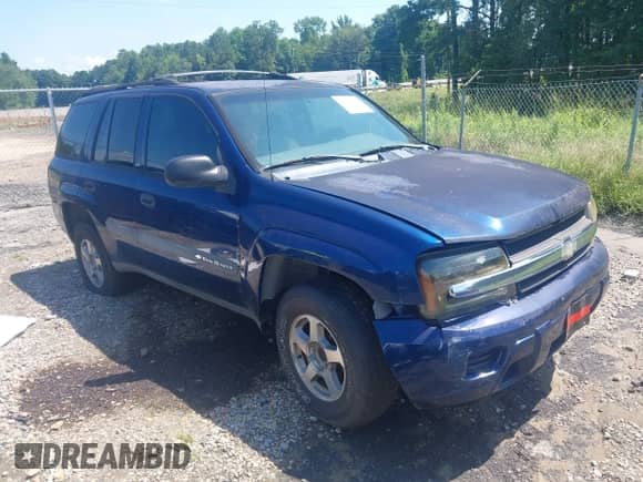 2004 Chevrolet TrailBlazer LT with VIN 1GNDS13S642115766, listed as a IAAI auction lot 42696325 with 280,733 mi miles and . Bid and sale history available at DreamBid. Image 1.