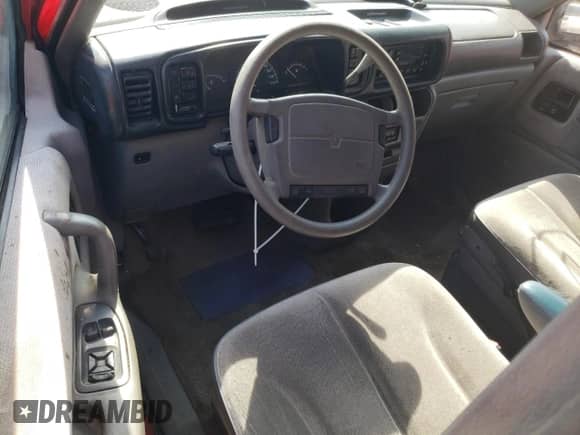 1995 Dodge Caravan with VIN 2B4GH45R0SR316476, listed as a Copart auction lot 54975595 with 282,544 mi miles and Clean title. Bid and sale history available at DreamBid. Image 9.