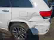 2017 Jeep Grand Cherokee Overland with VIN 1C4RJFCG1HC633004, listed as a IAAI auction lot 42672905 with 138,018 mi miles and . Bid and sale history available at DreamBid. Image 19.