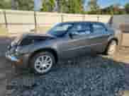 2008 Chrysler 300 Limited с VIN 2C3KK33G68H155032, выставлен на аукционе Copart как лот 70201115 с пробегом 177 092 миль миль и Списание • Salvage title. История ставок и продаж доступна на DreamBid. Изображение 1.