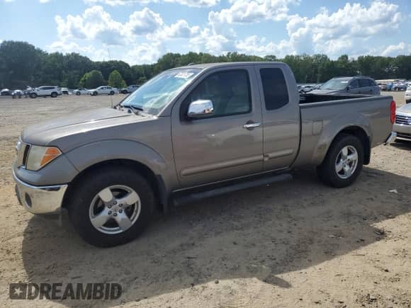 2008 Nissan Frontier SE with VIN 1N6AD06U28C408168, listed as a Copart auction lot 62821755 with 157,486 mi miles and Salvage title. Bid and sale history available at DreamBid. Image 1.