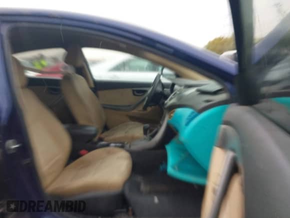 2013 Hyundai Elantra GLS с VIN 5NPDH4AE2DH198438, выставлен на аукционе IAAI как лот 43263602 с пробегом 218 133 миль миль и . История ставок и продаж доступна на DreamBid. Изображение 5.